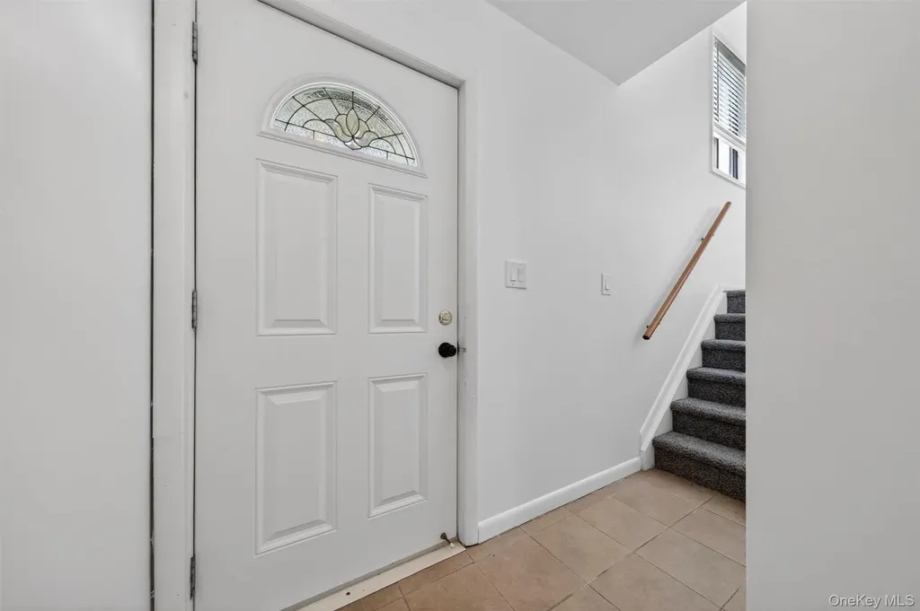 6 Charlotte Mews Middletown NY 10940