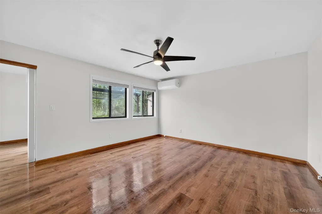 6 Charlotte Mews Middletown NY 10940