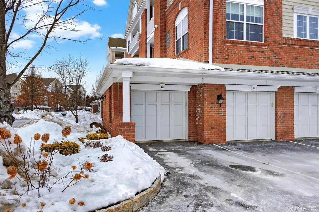 734 Regency Drive Fishkill NY 12524