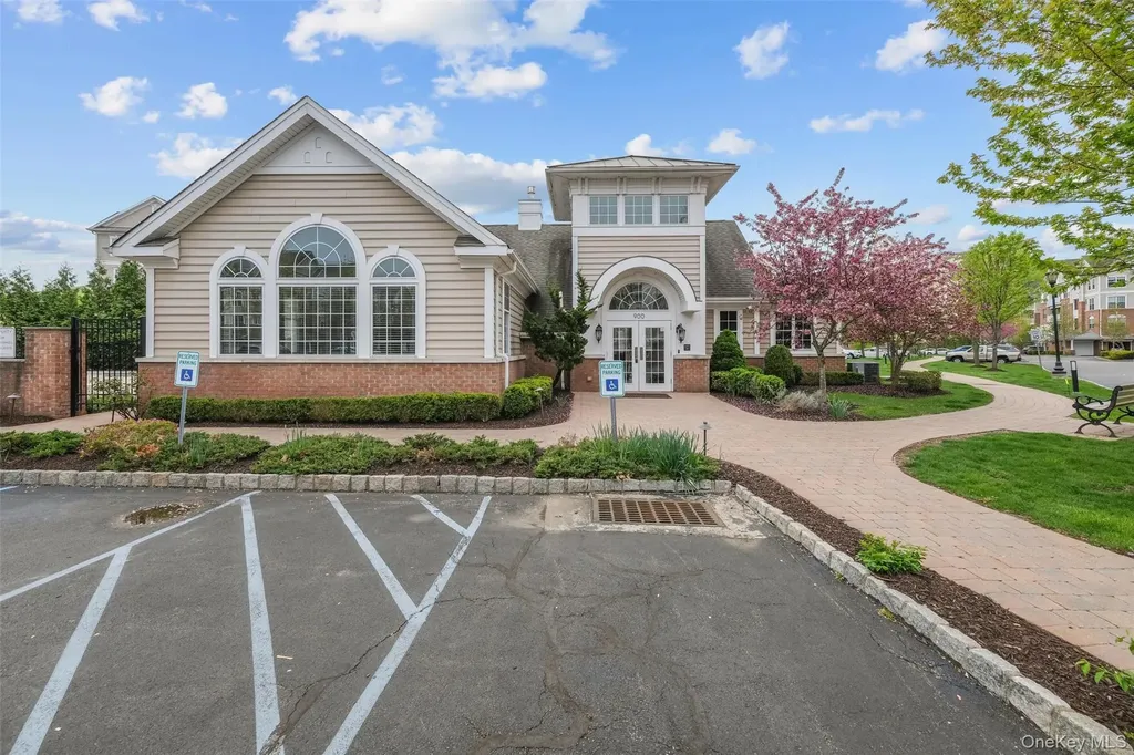 734 Regency Drive Fishkill NY 12524