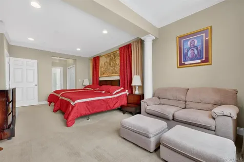 734 Regency Drive Fishkill NY 12524