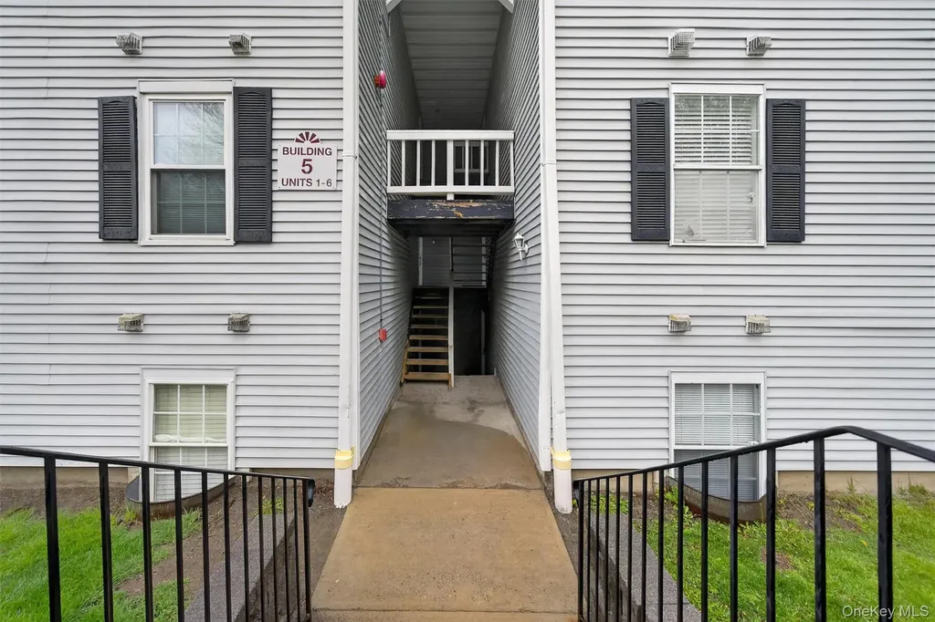 5 Lexington Hill Harriman NY 10926