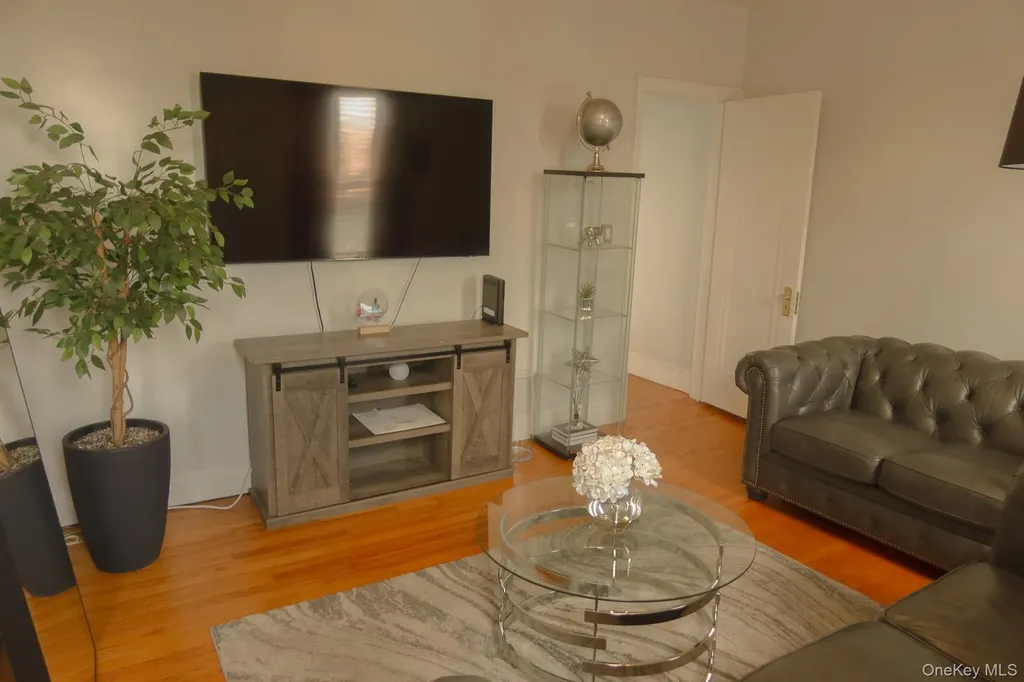 778 Adee Avenue Bronx NY 10467