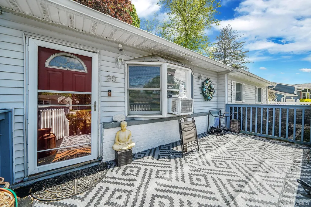 85 Applegate Drive Central Islip NY 11722