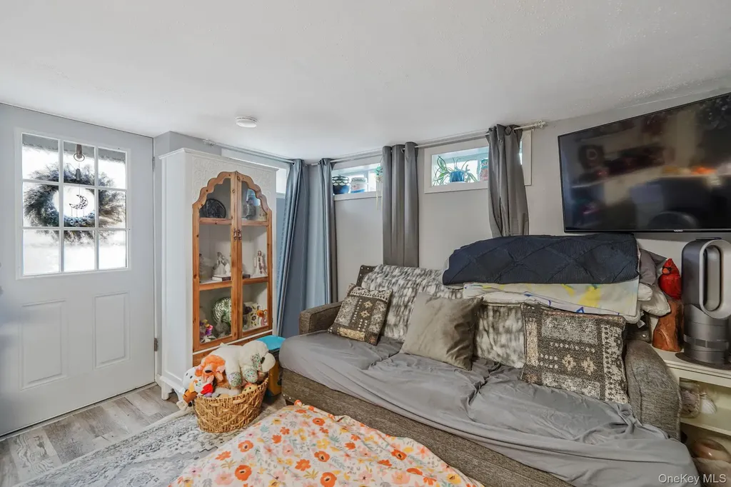 85 Applegate Drive Central Islip NY 11722