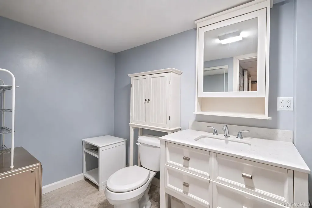 85 Applegate Drive Central Islip NY 11722