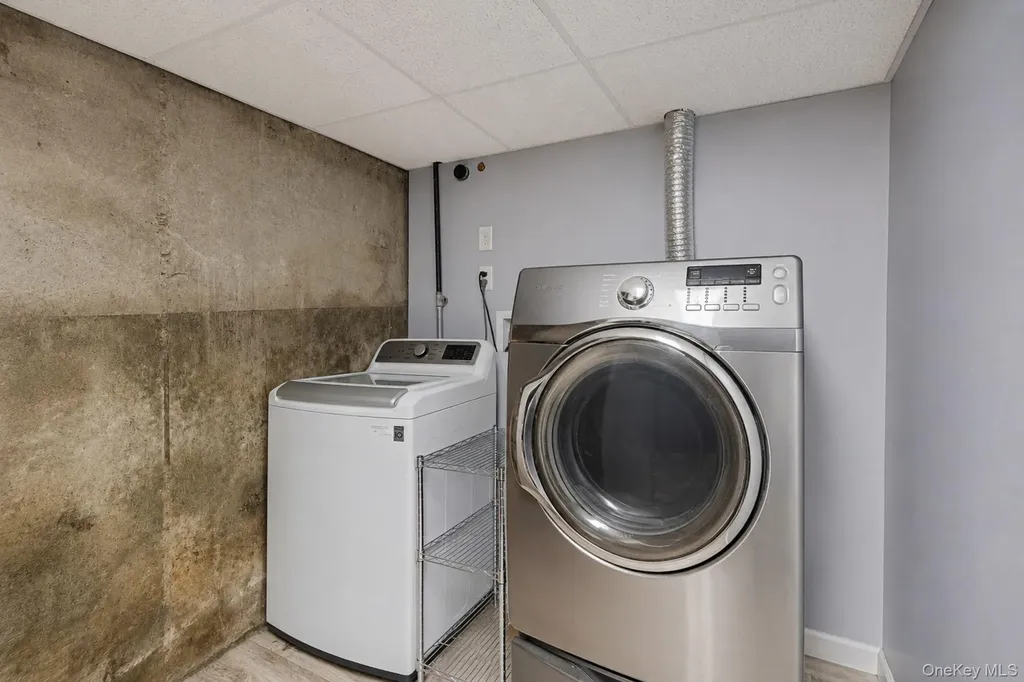 85 Applegate Drive Central Islip NY 11722