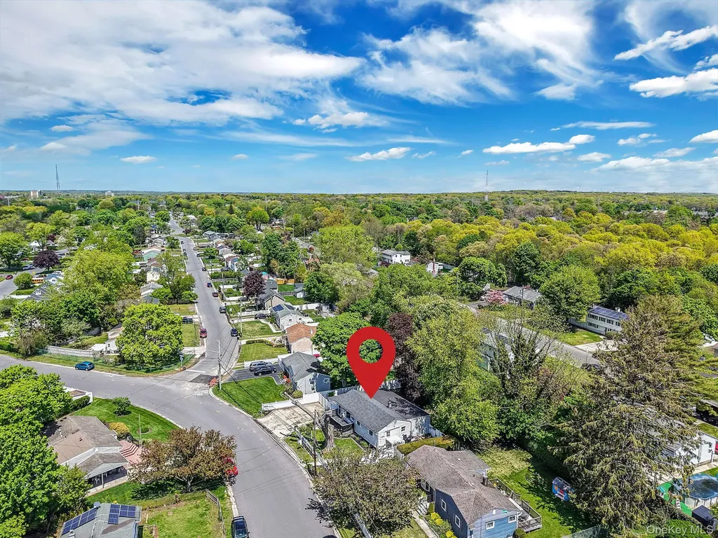 85 Applegate Drive Central Islip NY 11722