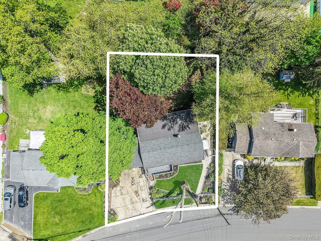 85 Applegate Drive Central Islip NY 11722