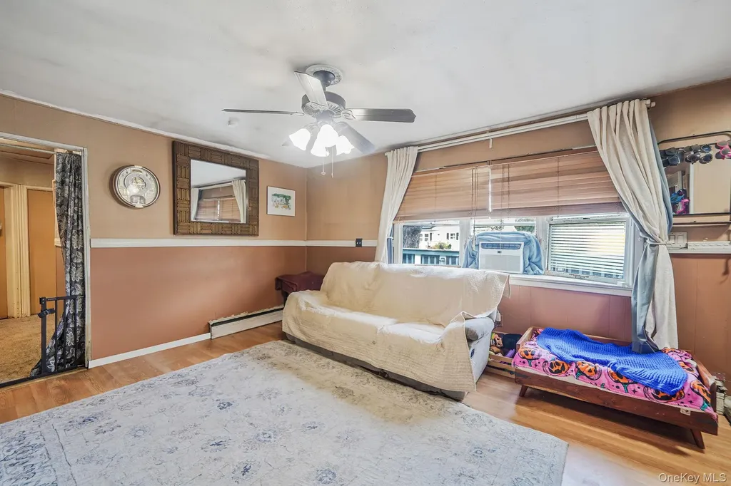85 Applegate Drive Central Islip NY 11722
