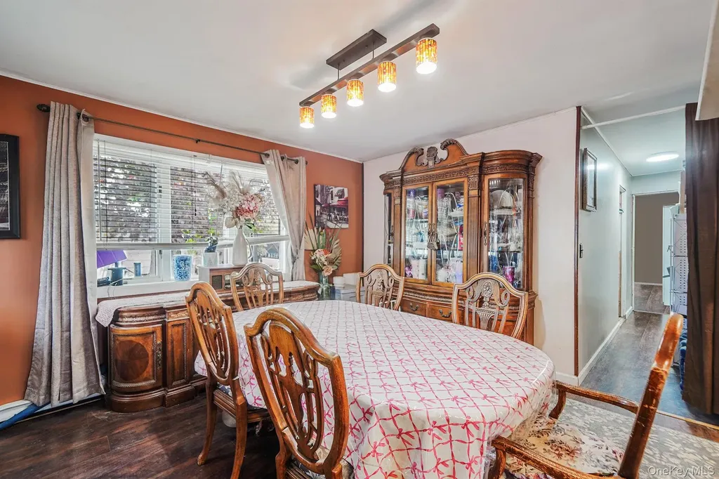85 Applegate Drive Central Islip NY 11722