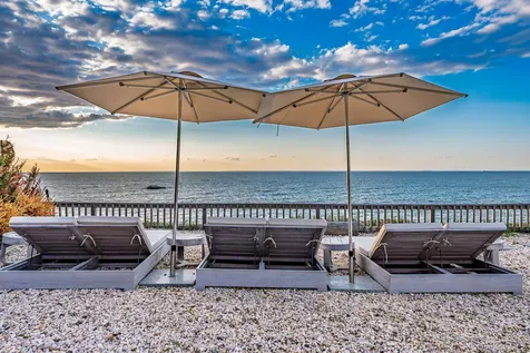 21515 Soundview Avenue Southold NY 11971