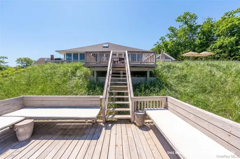 21515 Soundview Avenue Southold NY 11971