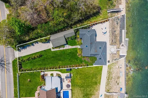 21515 Soundview Avenue Southold NY 11971