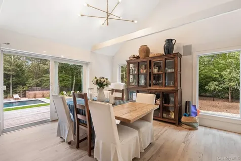 34 Harbor Boulevard East Hampton NY 11937