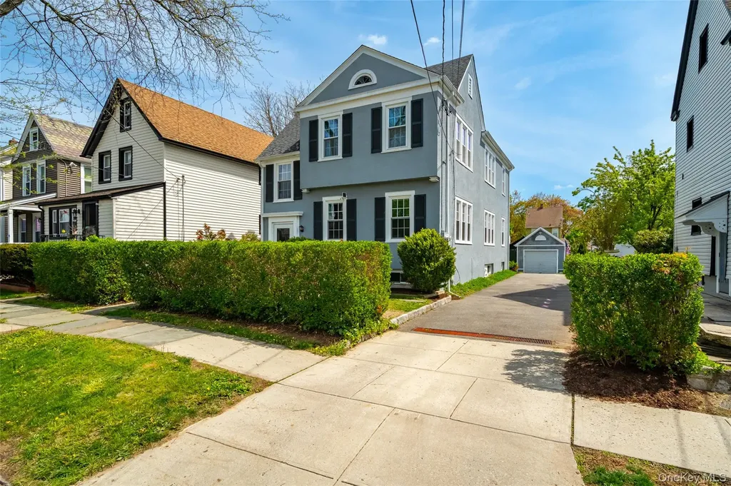 28 Spruce Street New Rochelle NY 10805