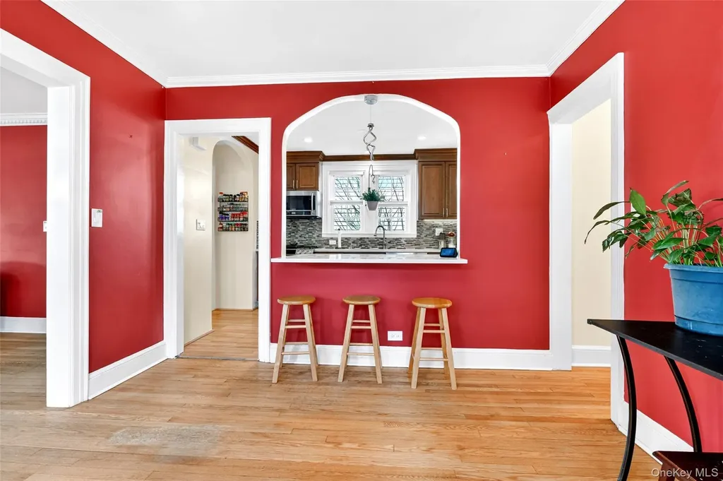 28 Spruce Street New Rochelle NY 10805