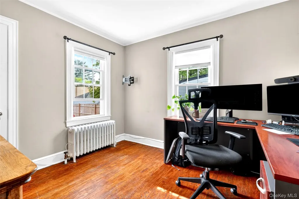 28 Spruce Street New Rochelle NY 10805