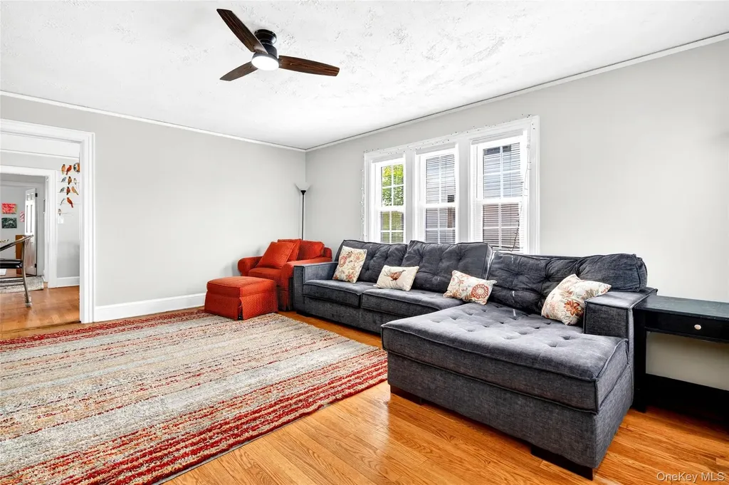 28 Spruce Street New Rochelle NY 10805