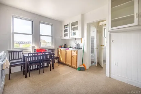 30-32 Martin Place Port Chester NY 10573