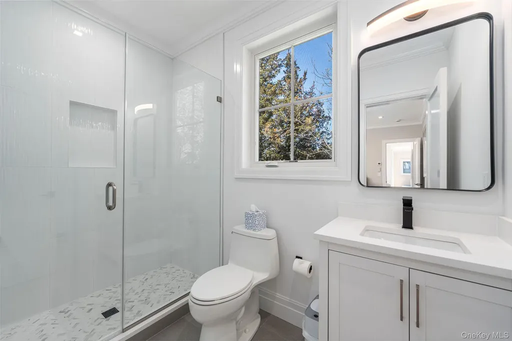 1665 Glenn Road Southold NY 11971