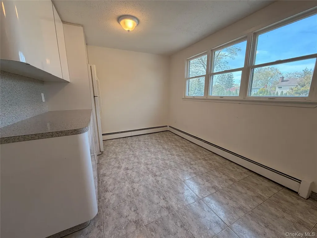 3535 Park Avenue Wantagh NY 11793