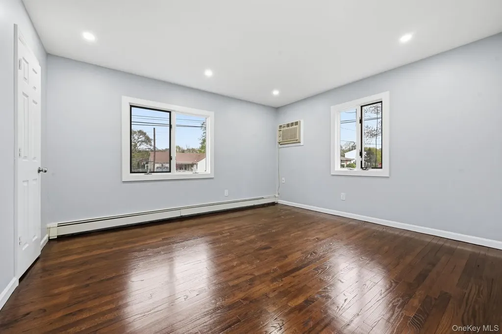 72 Seminole Street Selden NY 11784