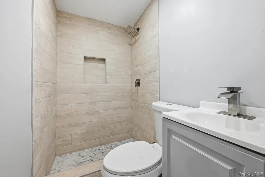 72 Seminole Street Selden NY 11784