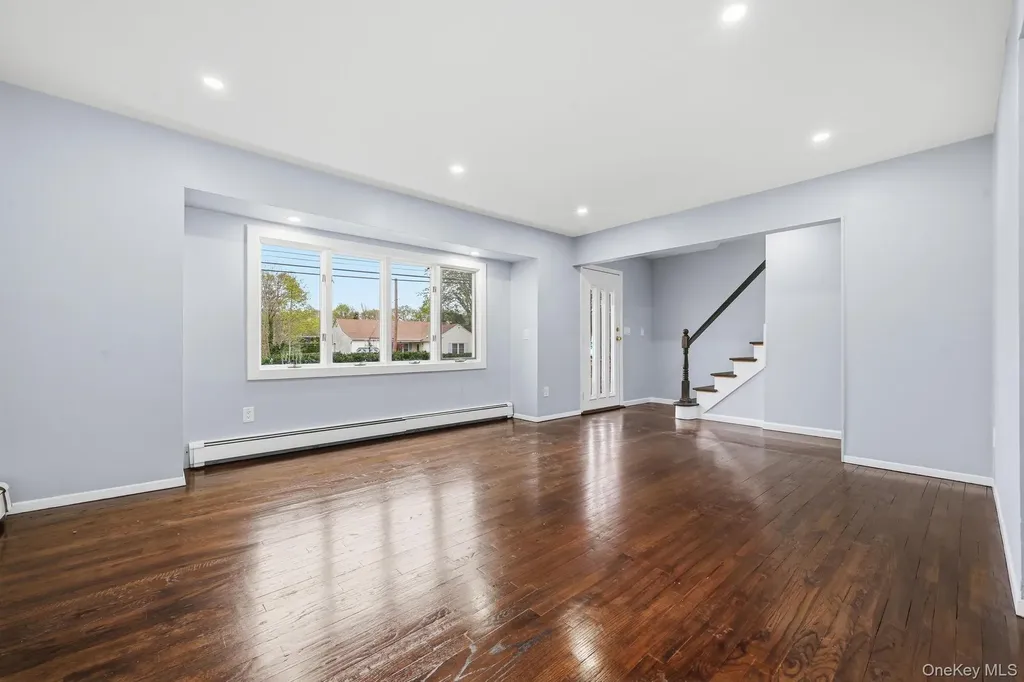 72 Seminole Street Selden NY 11784