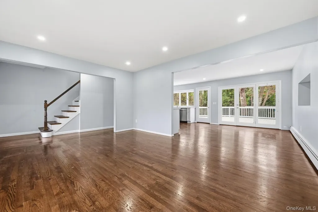 72 Seminole Street Selden NY 11784