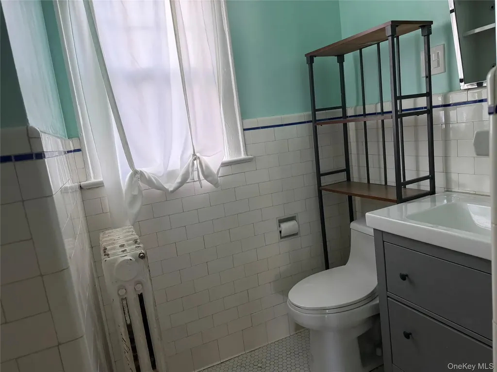 87 Colgate Avenue Yonkers NY 10703
