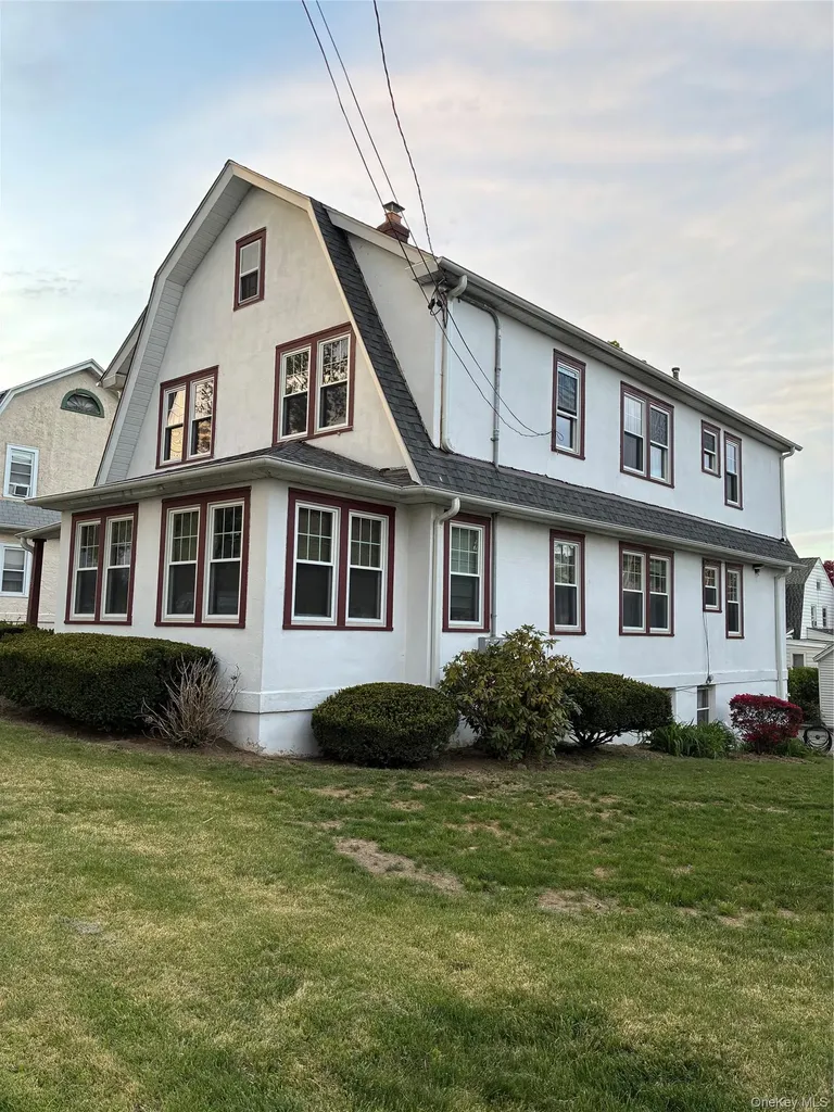 87 Colgate Avenue Yonkers NY 10703