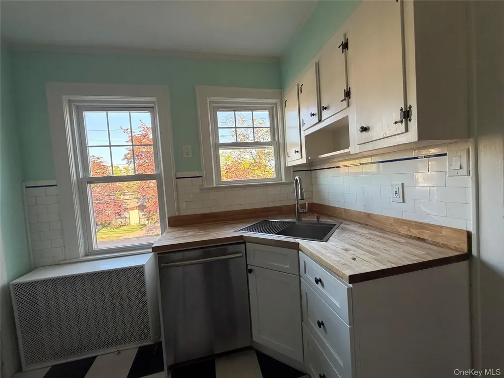87 Colgate Avenue Yonkers NY 10703