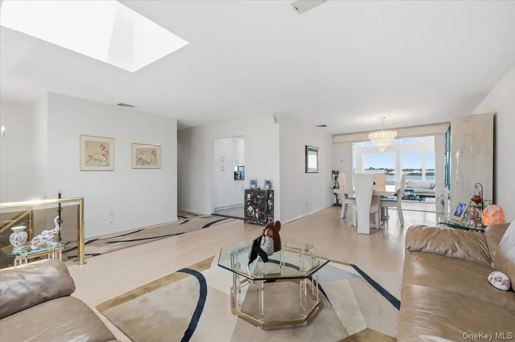2959 Shore Drive Merrick NY 11566