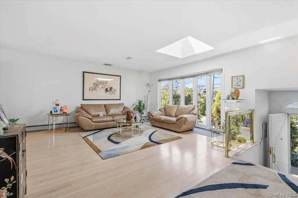 2959 Shore Drive Merrick NY 11566