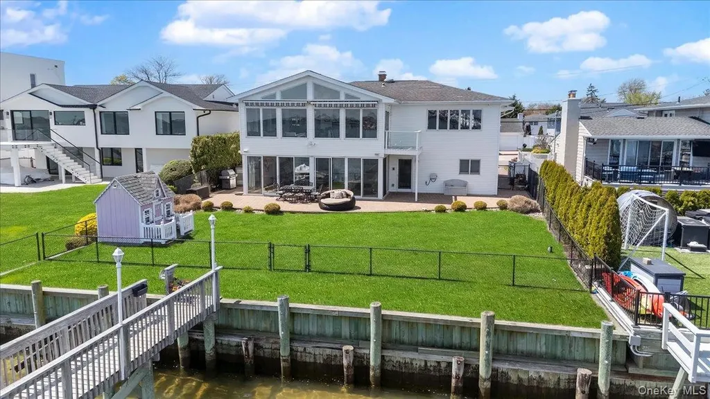 2959 Shore Drive Merrick NY 11566