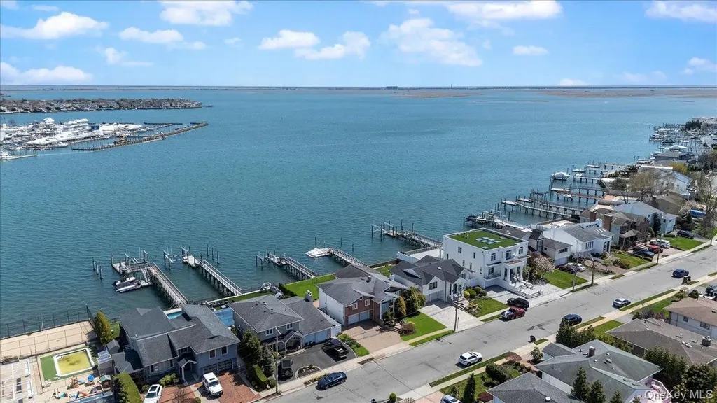 2959 Shore Drive Merrick NY 11566