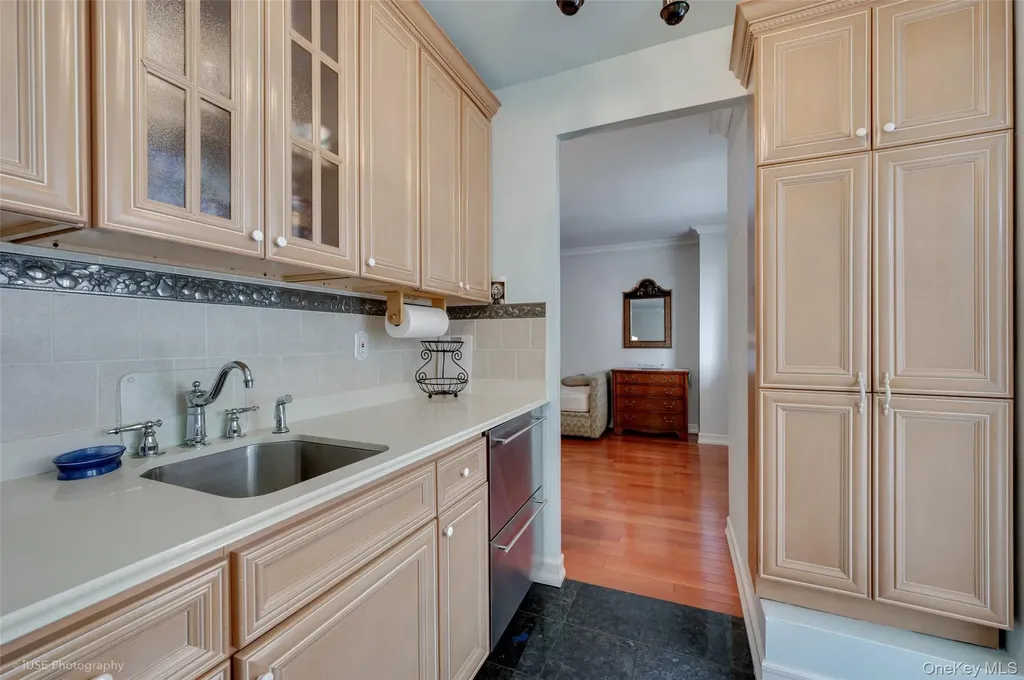 52-30 39th Drive Woodside NY 11377