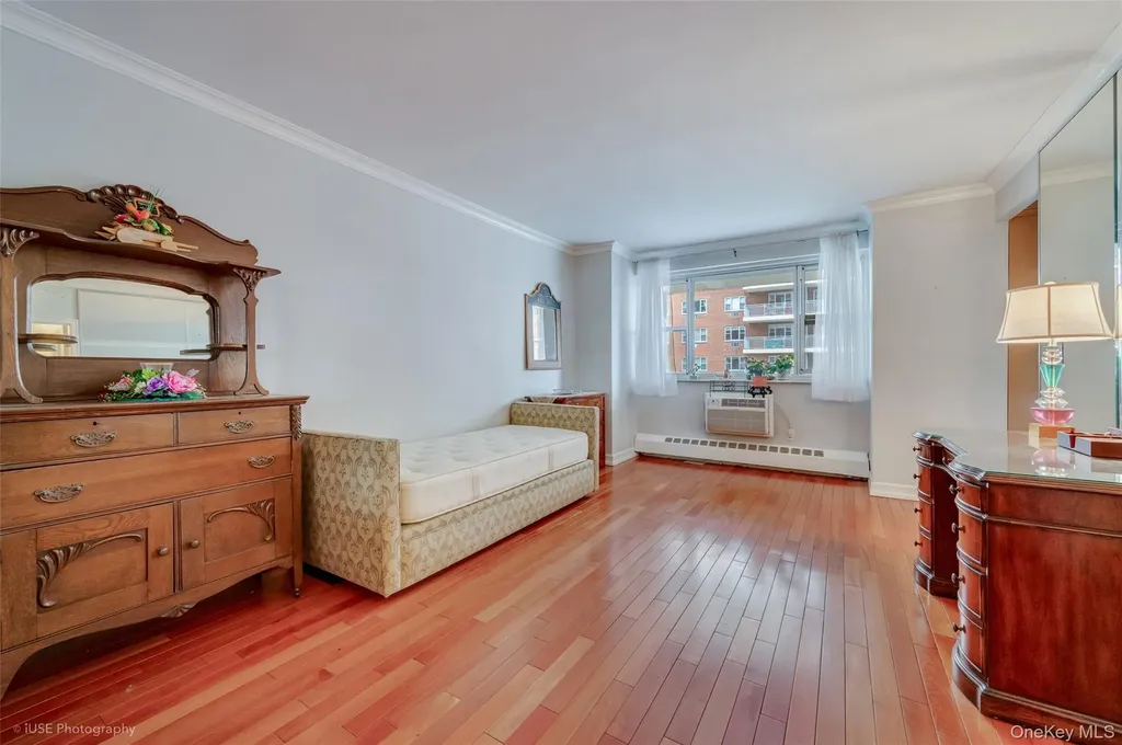 52-30 39th Drive Woodside NY 11377
