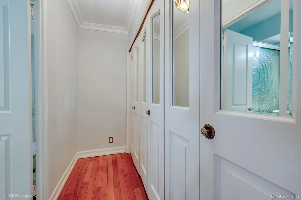 52-30 39th Drive Woodside NY 11377