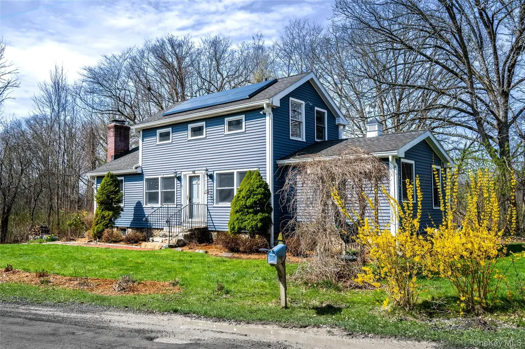 17 Rothvoss Road Ancramdale NY 12503
