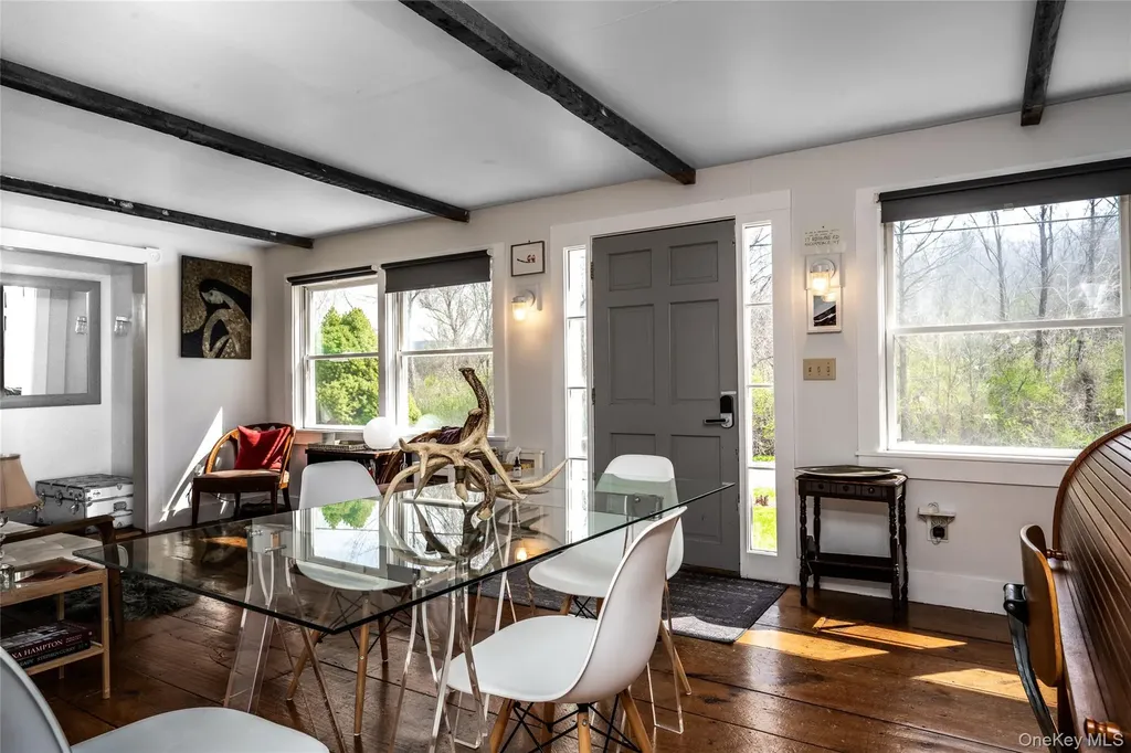 17 Rothvoss Road Ancramdale NY 12503