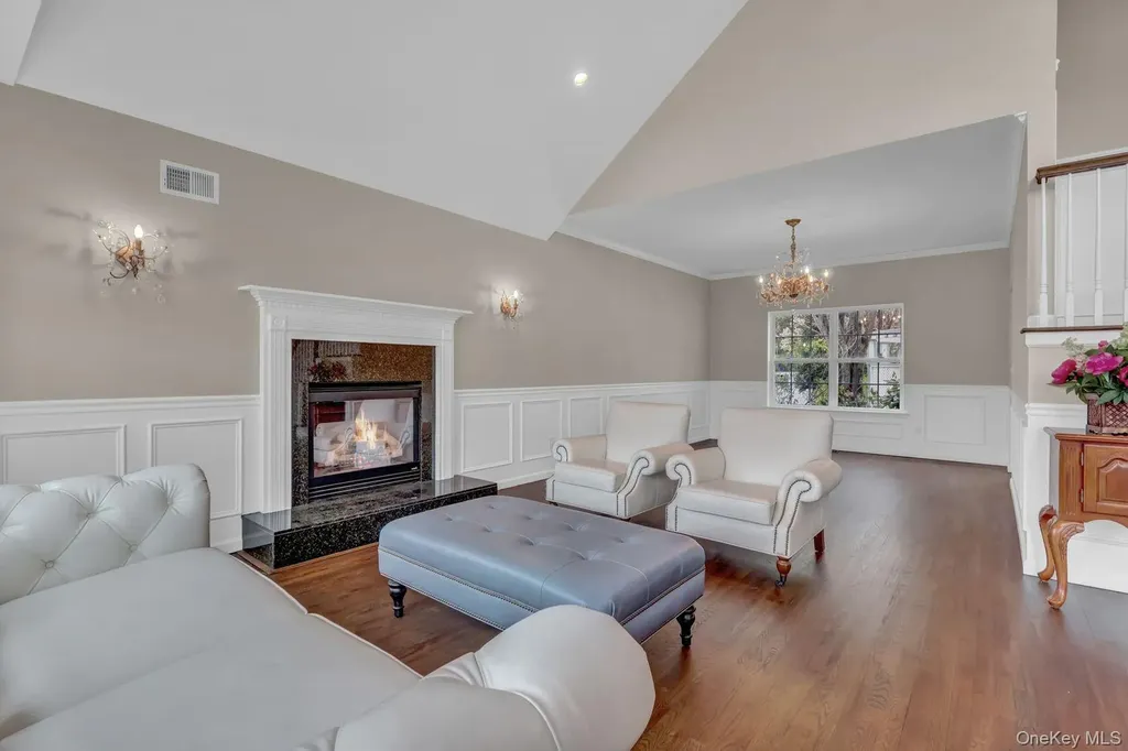 6 Arborvitae Lane Miller Place NY 11764