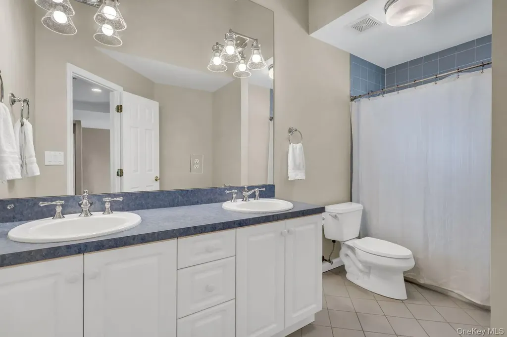 6 Arborvitae Lane Miller Place NY 11764