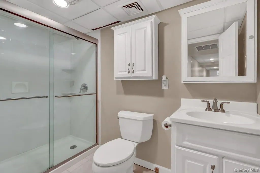 6 Arborvitae Lane Miller Place NY 11764