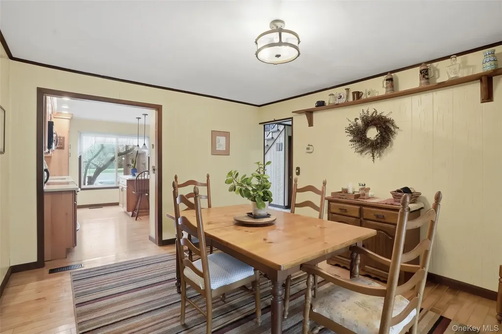 144 Yantz Road Red Hook NY 12571