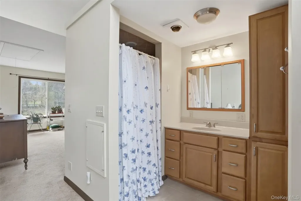 144 Yantz Road Red Hook NY 12571