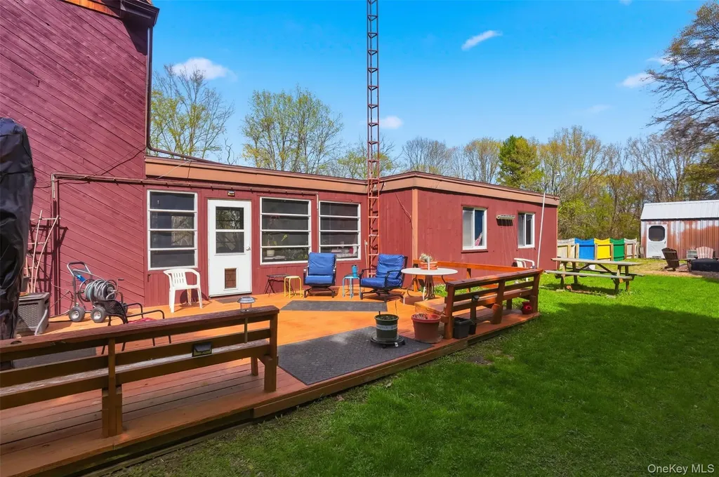 144 Yantz Road Red Hook NY 12571