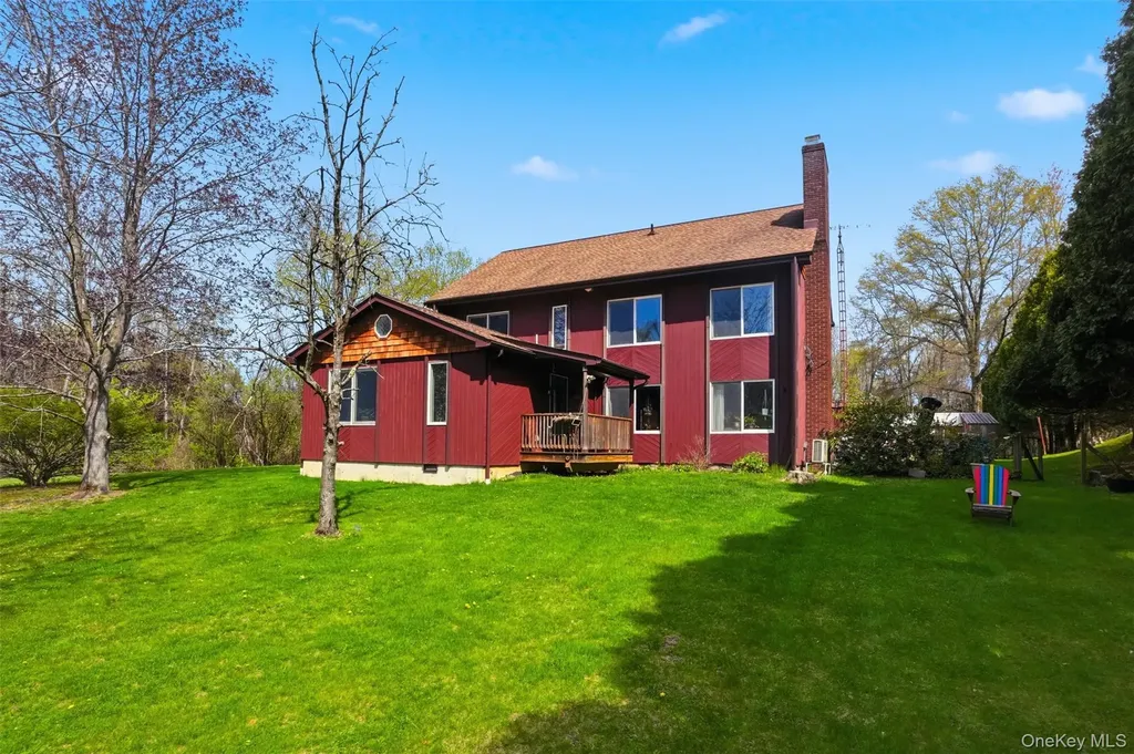 144 Yantz Road Red Hook NY 12571