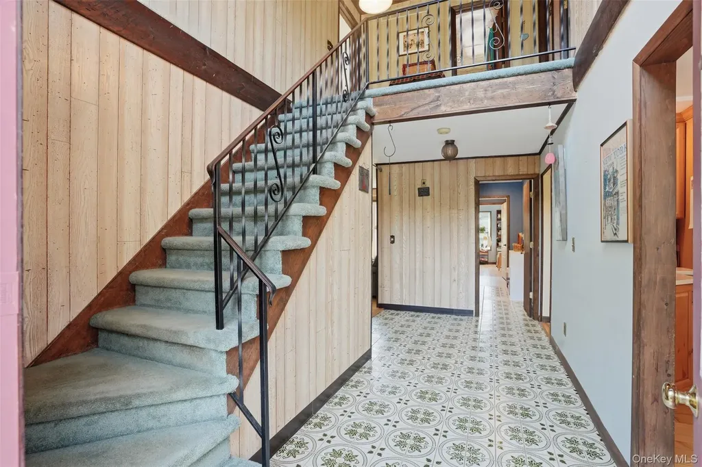 144 Yantz Road Red Hook NY 12571